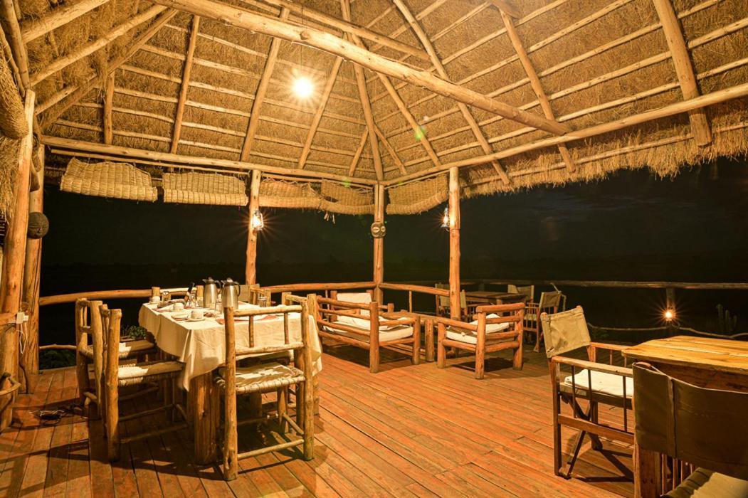 فندق Kazinga Wilderness Safari Camp كاسيزي المظهر الخارجي الصورة