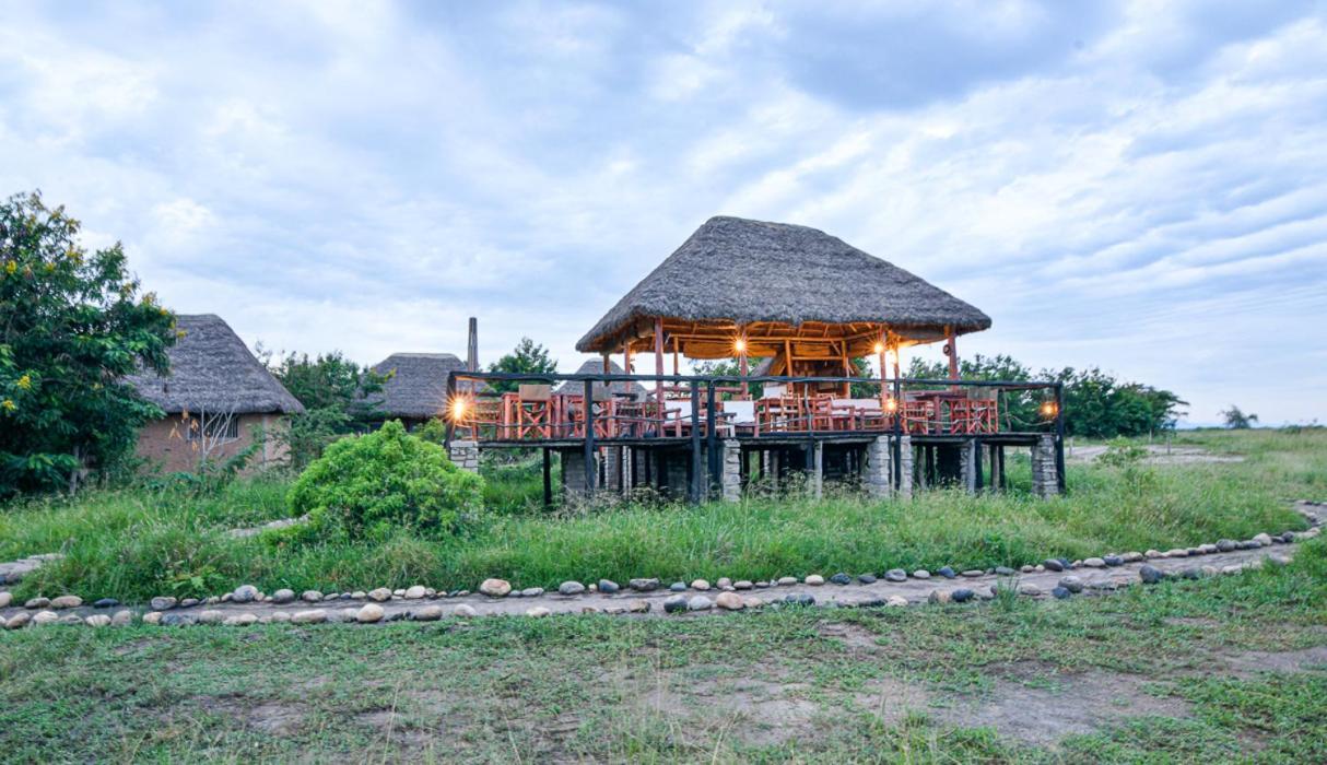 فندق Kazinga Wilderness Safari Camp كاسيزي المظهر الخارجي الصورة
